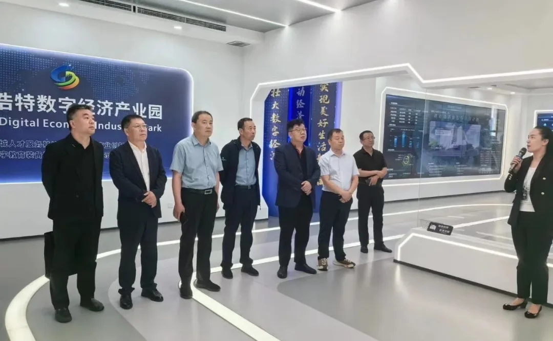 云瑶2.jpg 云瑶2.jpg