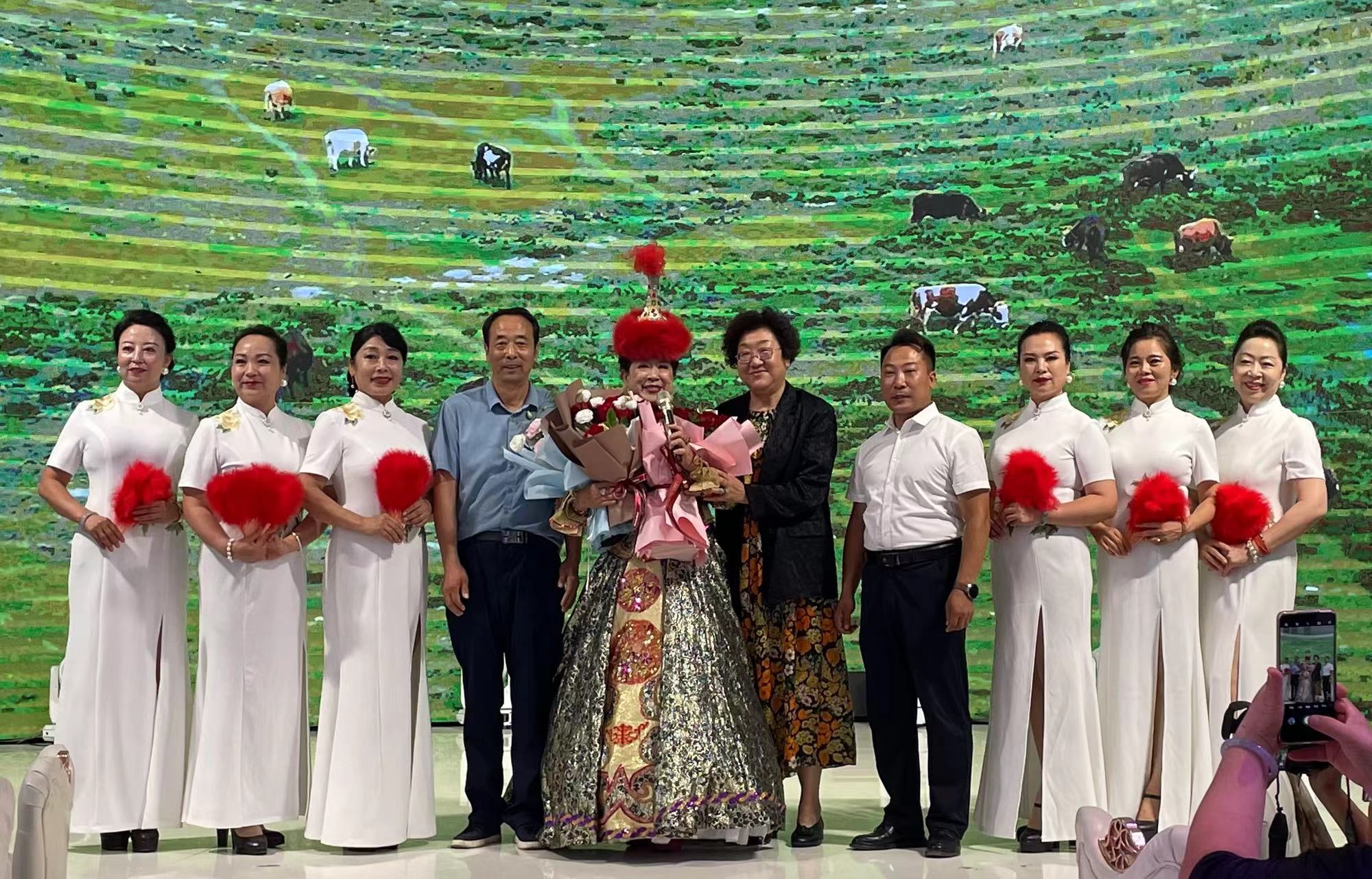 王军.jpg 王军.jpg